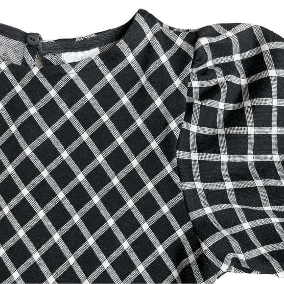 165. Kids Zara Black White Plaid Puff Sleeve w/ Pockets Dress - Picture 3 of 3